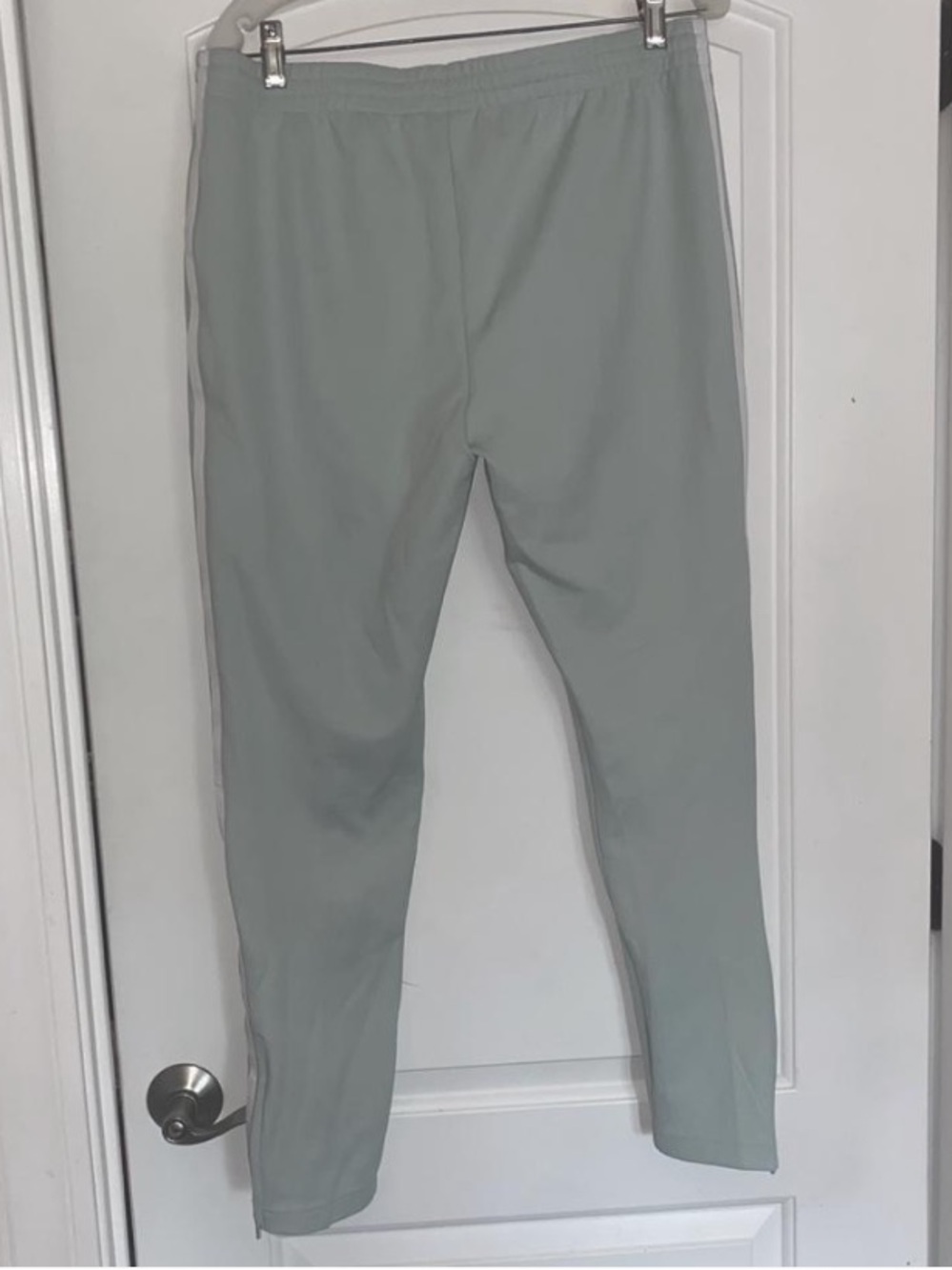 adidas Originals SST Superstar Track Pants Mint Vapour Green ED7572 Women’s L - Picture 9 of 11